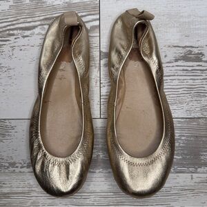 Talbots Gold Metallic Leather Ballet Flats Size 7M Round Toe Slip On